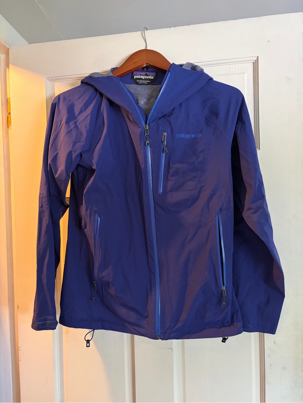 Patagonia Women’s Stretch Rainshadow Jacket